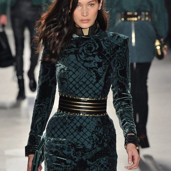 Balmain x H&M Velvet Crushed Green Long Sleeve Gold Zip Dress - Picture 2 of 6